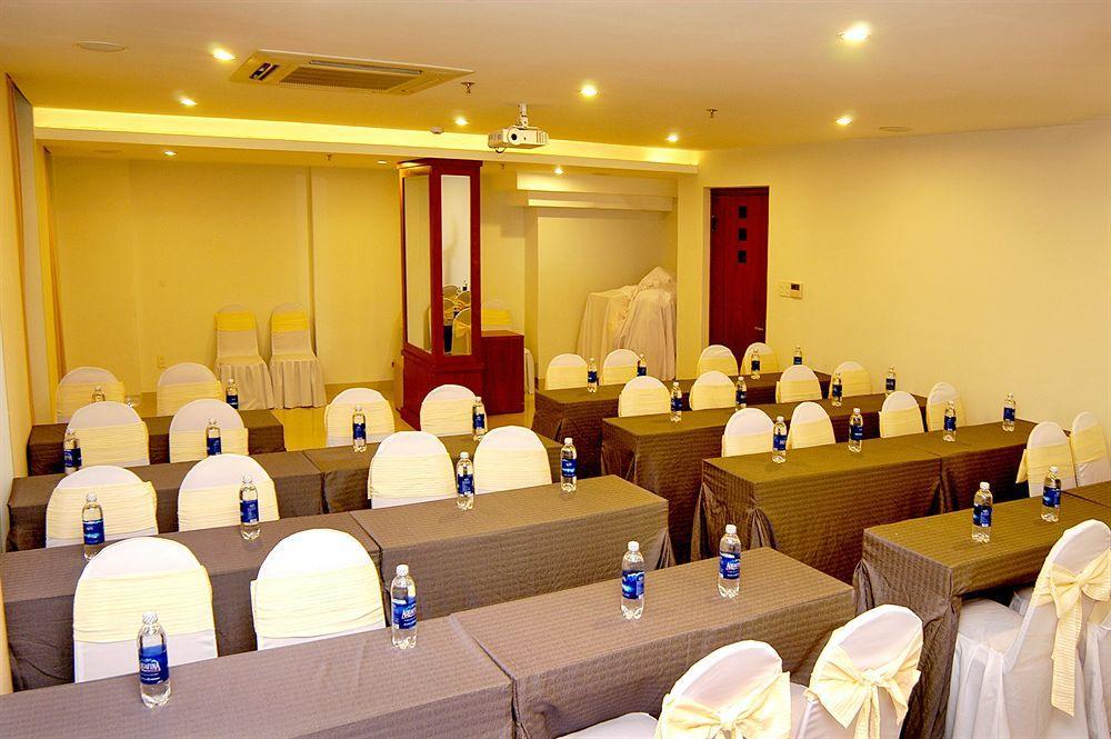 נה טראנג Nam Hung Hotel מראה חיצוני תמונה