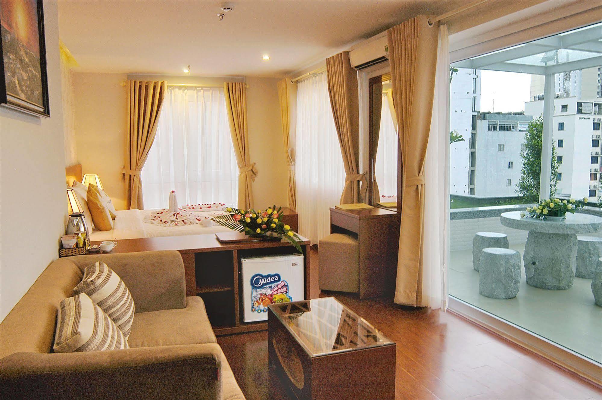 נה טראנג Nam Hung Hotel מראה חיצוני תמונה