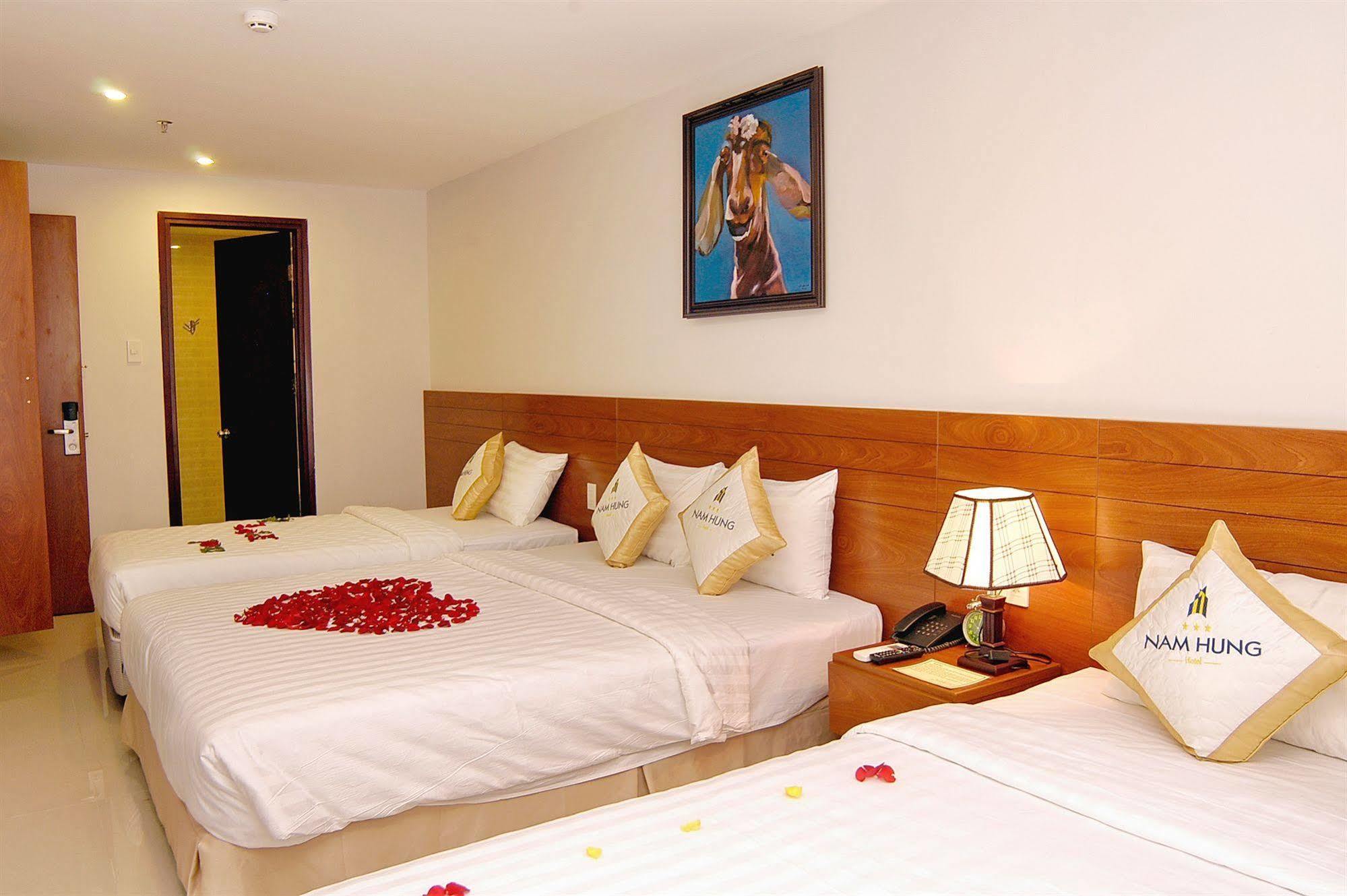 נה טראנג Nam Hung Hotel מראה חיצוני תמונה