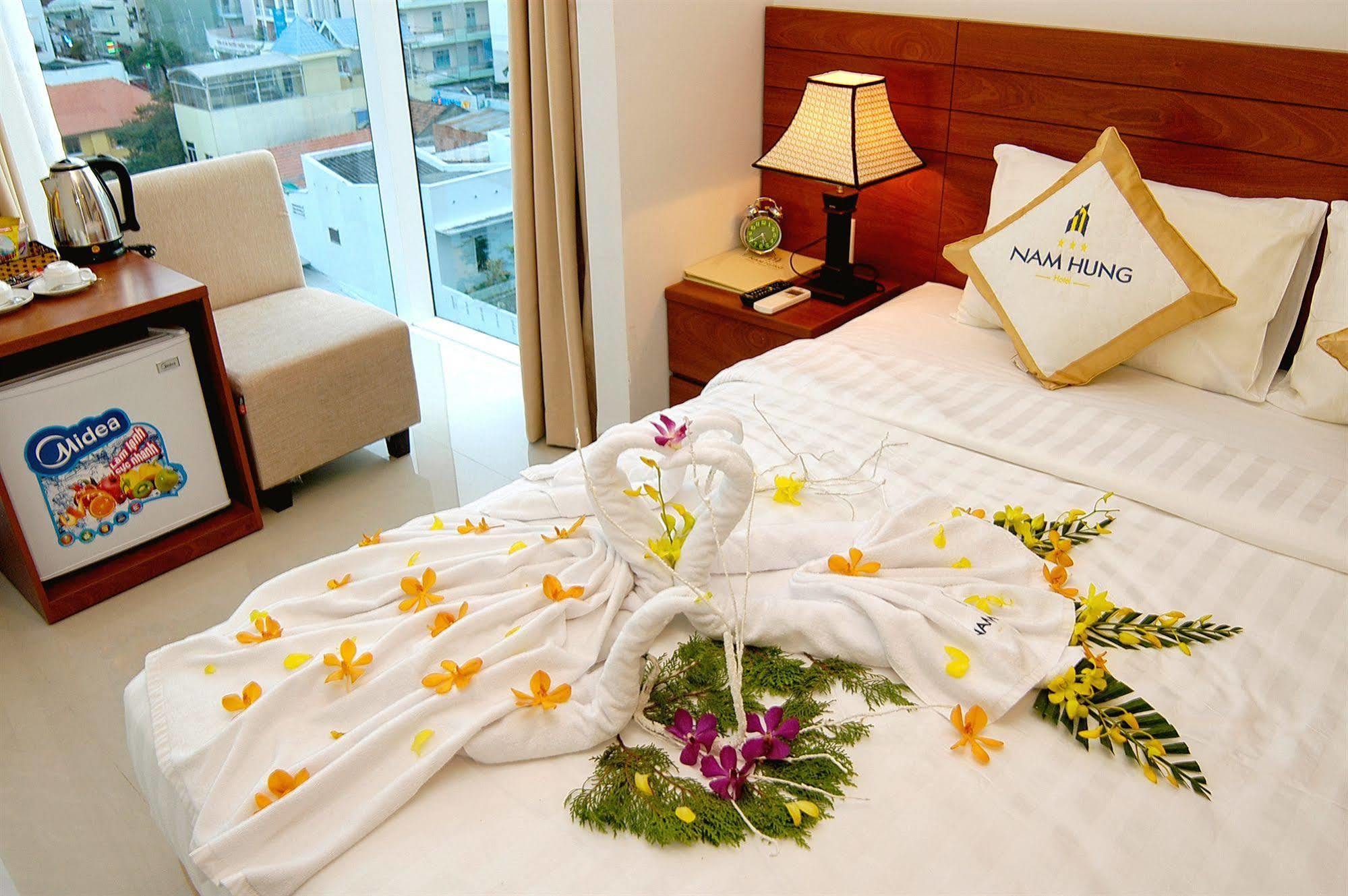 נה טראנג Nam Hung Hotel מראה חיצוני תמונה
